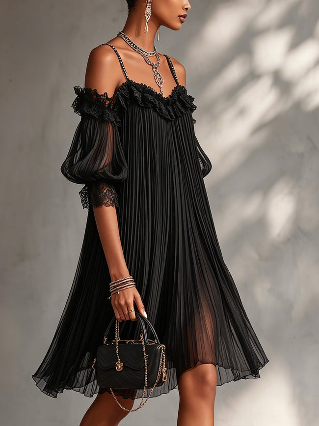 Camille | Vestido curto preto de ombros descobertos