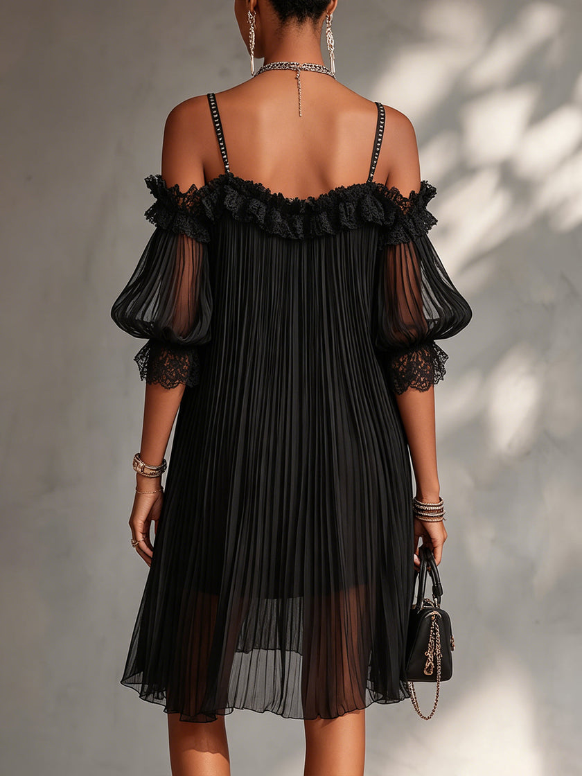 Camille | Vestido curto preto de ombros descobertos