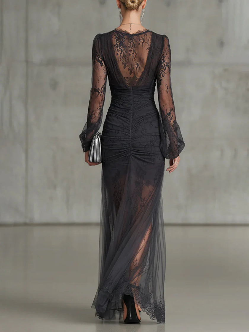 Kiara | Vestido maxi com renda e abertura