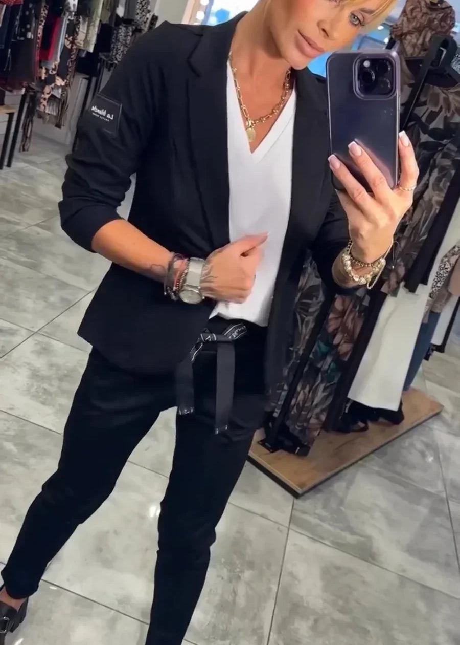 Conjunto elegante feminino