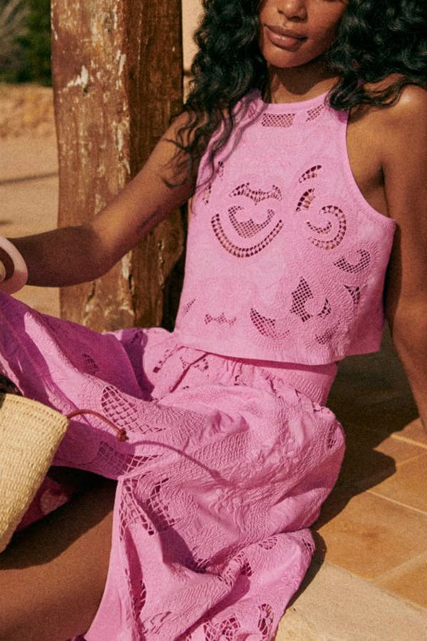 Conjunto Rosa em Renda feminino