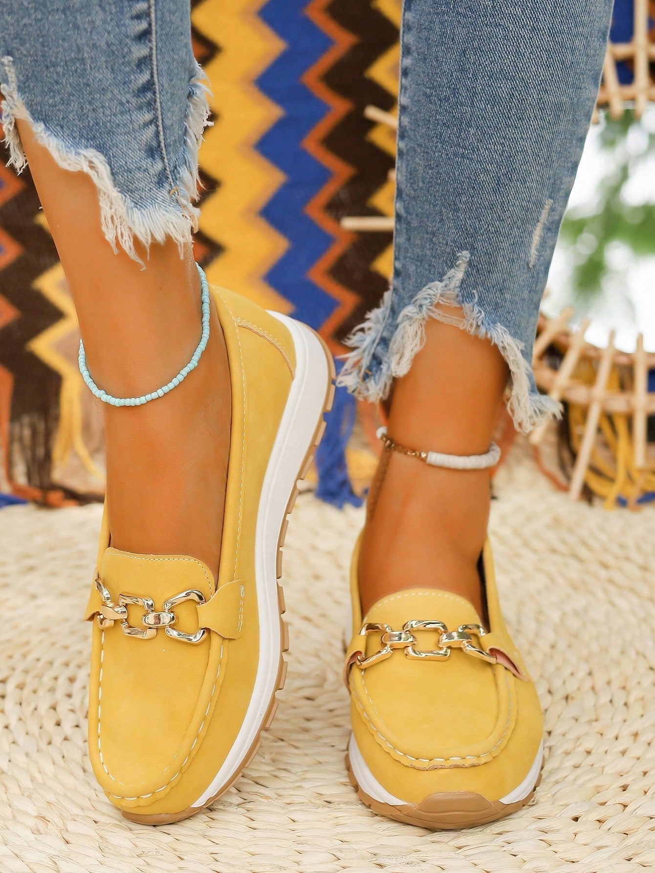 Sapatos Rasos com Fivela feminino