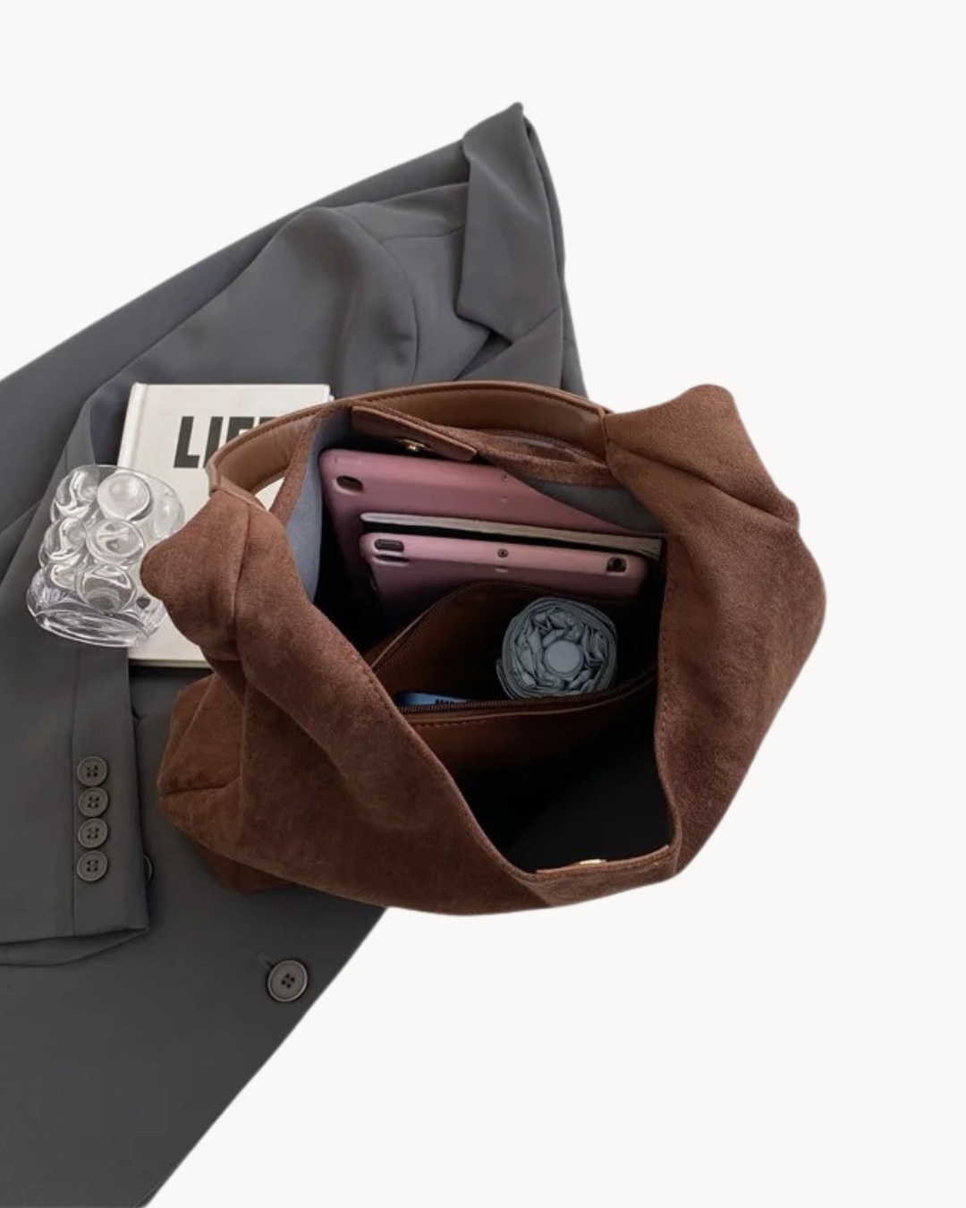 Bolsa feminina intemporal e elegante