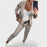 Conjunto elegante feminino