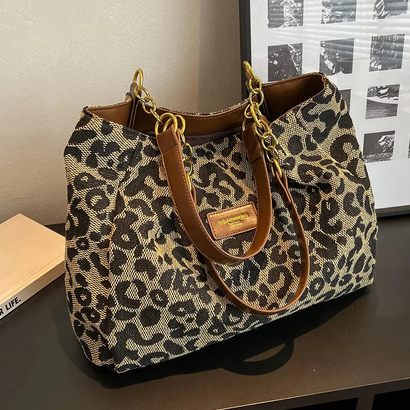Mala Com Estampa Selvagem feminino