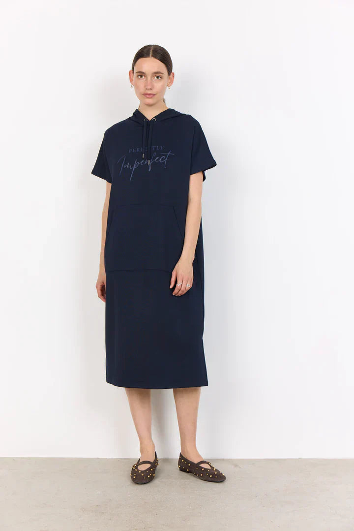 Vestido casual com capuz feminino