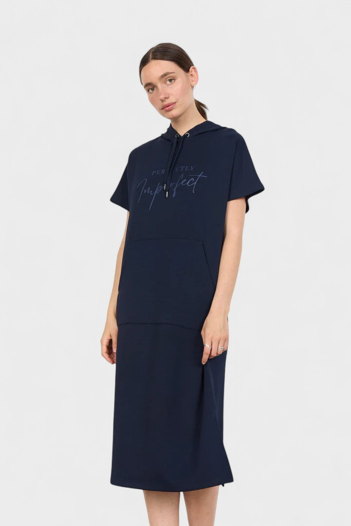 Vestido casual com capuz feminino