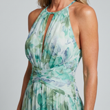 Laura | Vestido Maxi Halter de Movimento Fluido