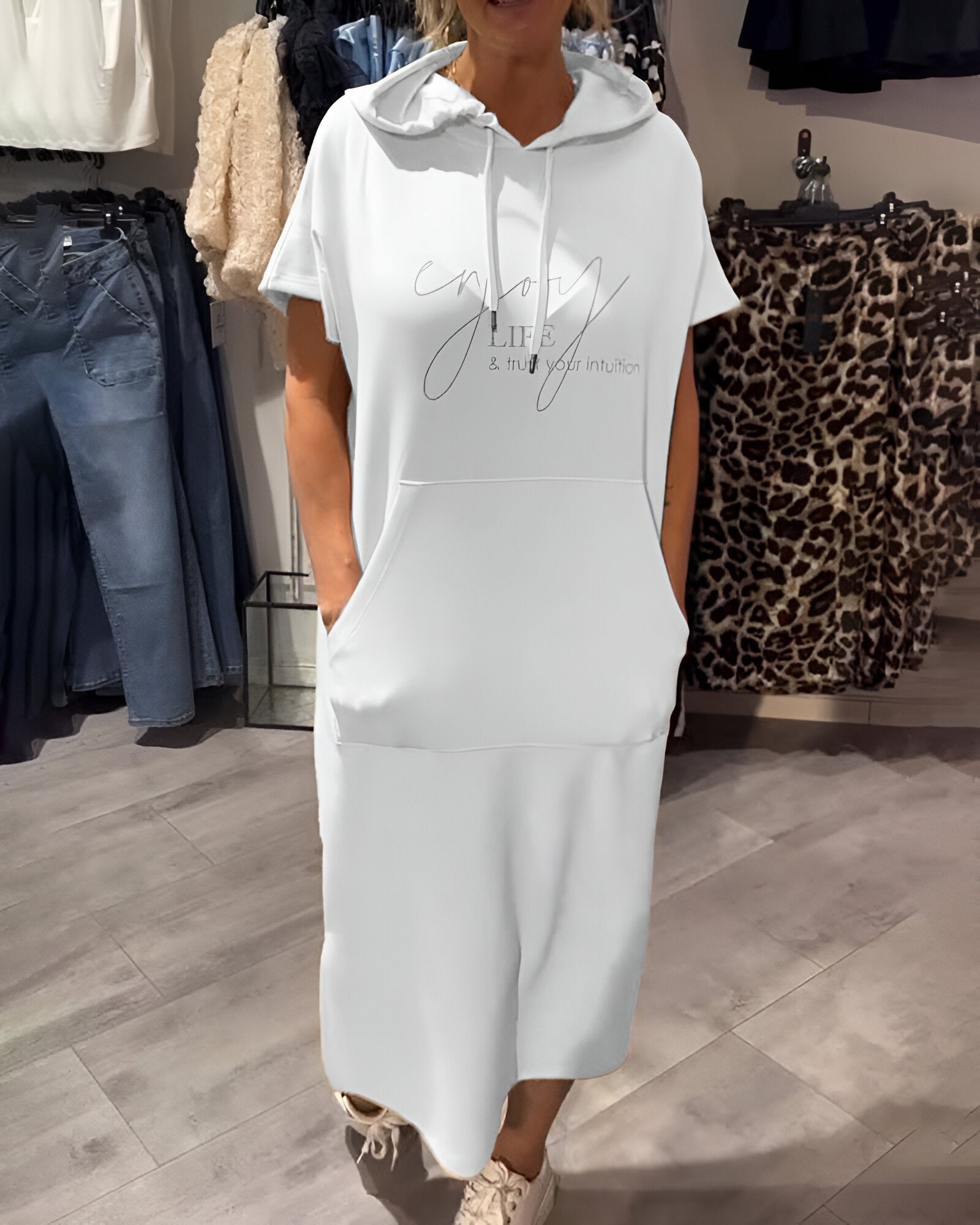 Vestido casual com capuz feminino