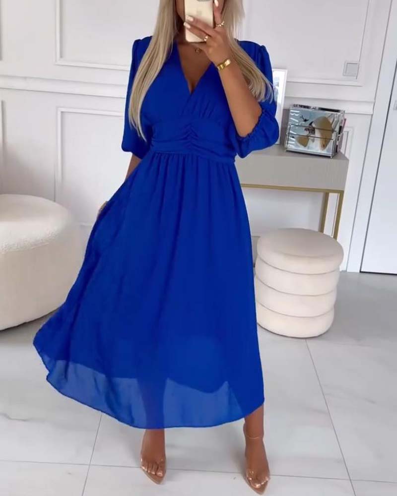 Luisa - Vestido midi colorido com decote em V