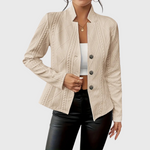 Casaco com detalhes elegantes feminino