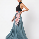 Vestido maxi Olympas halter com saia floral