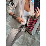 Conjunto elegante feminino