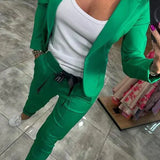 Conjunto elegante feminino
