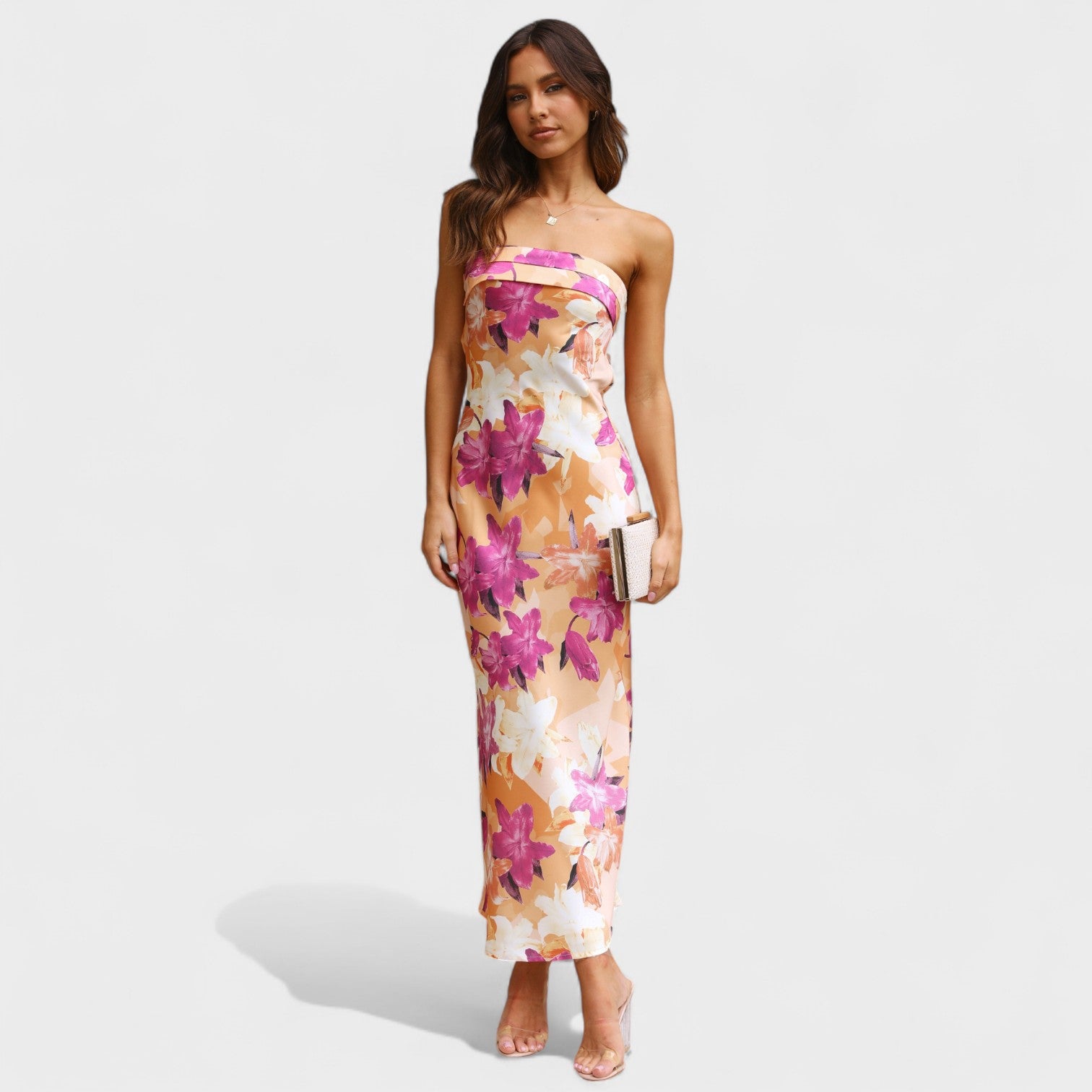 Vestido de cetim sem mangas feminino