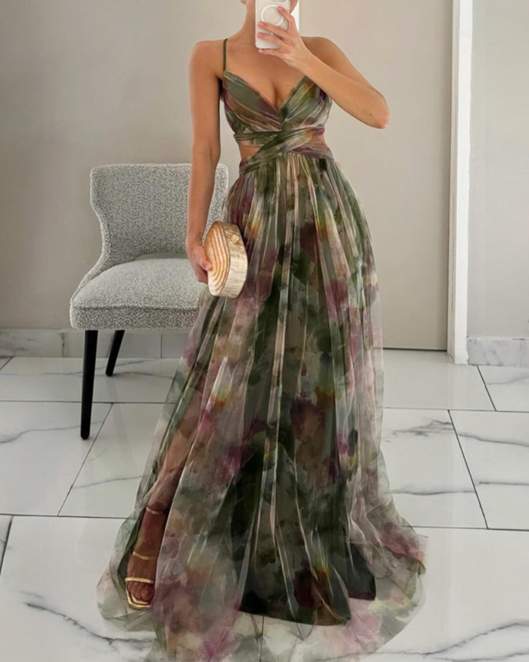 Julieta | Vestido Maxi Floral com Decote Cruzado