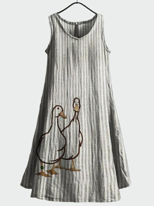Vestido com casal de patinhos feminino