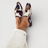 Mocassins com padrão abstrato feminino