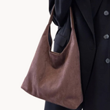 Bolsa feminina intemporal e elegante