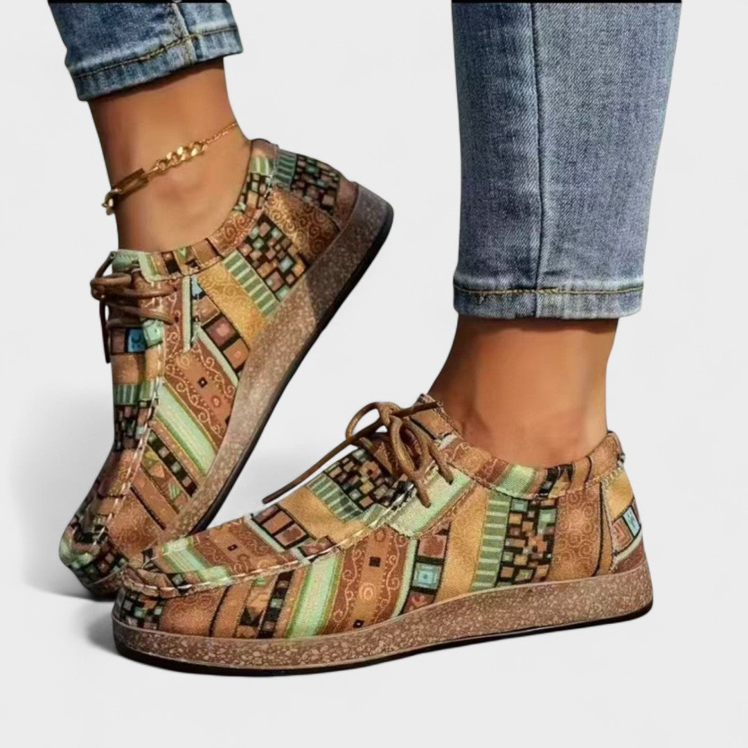 Glória – Sapatos coloridos de inspiração artística