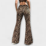 Calças com corte de leopardo feminino