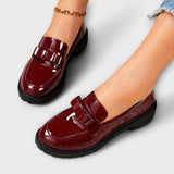 Mocassins Femininos Pretos em Verniz com Laço feminino