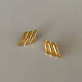 Brincos de anjo feminino