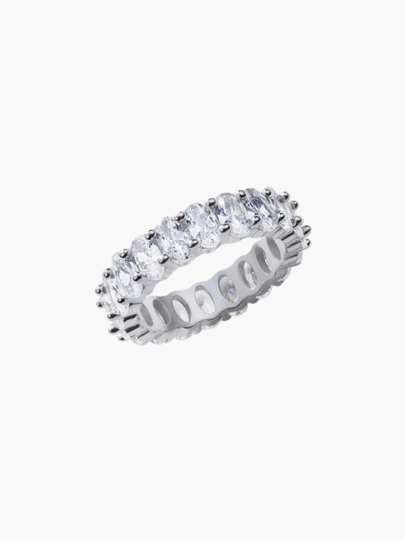 Anel de corte oval feminino