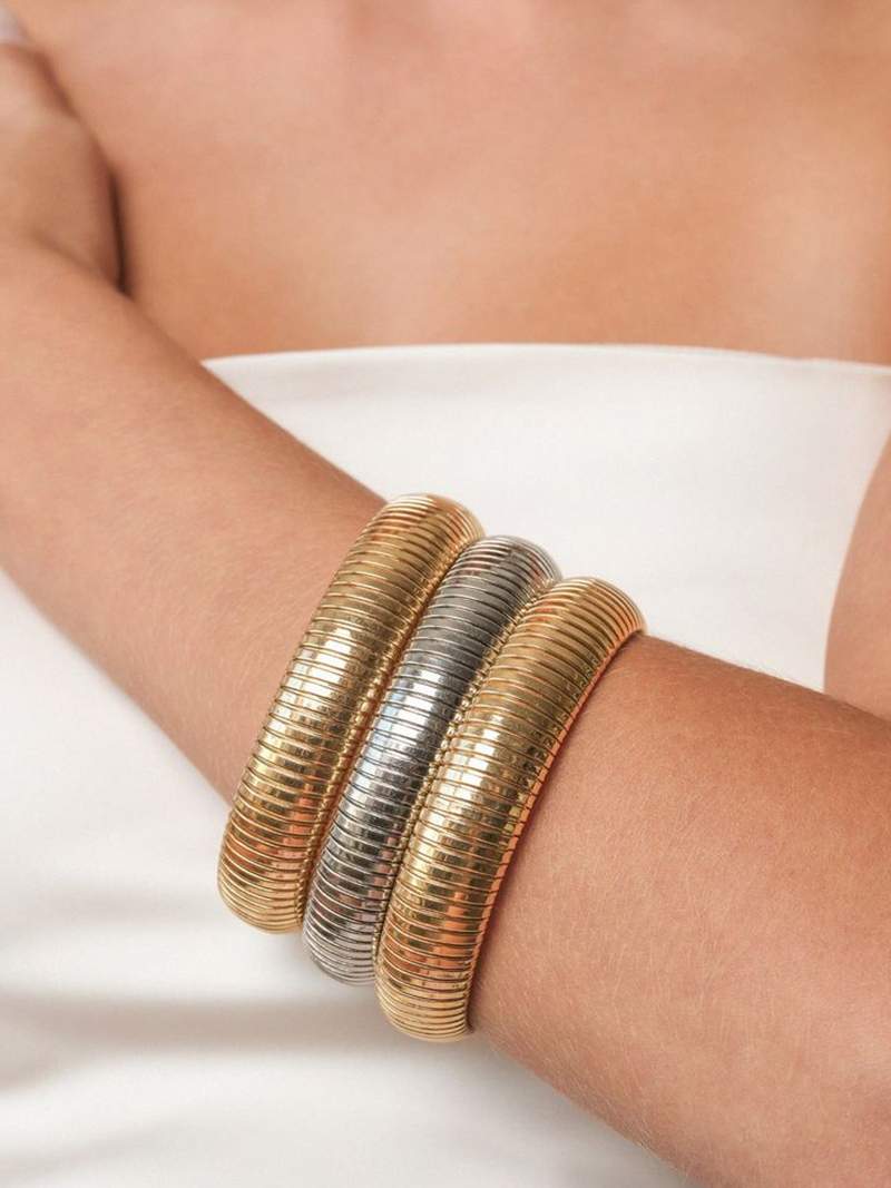 Bracelete canelada feminino
