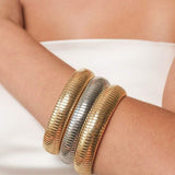 Bracelete canelada feminino