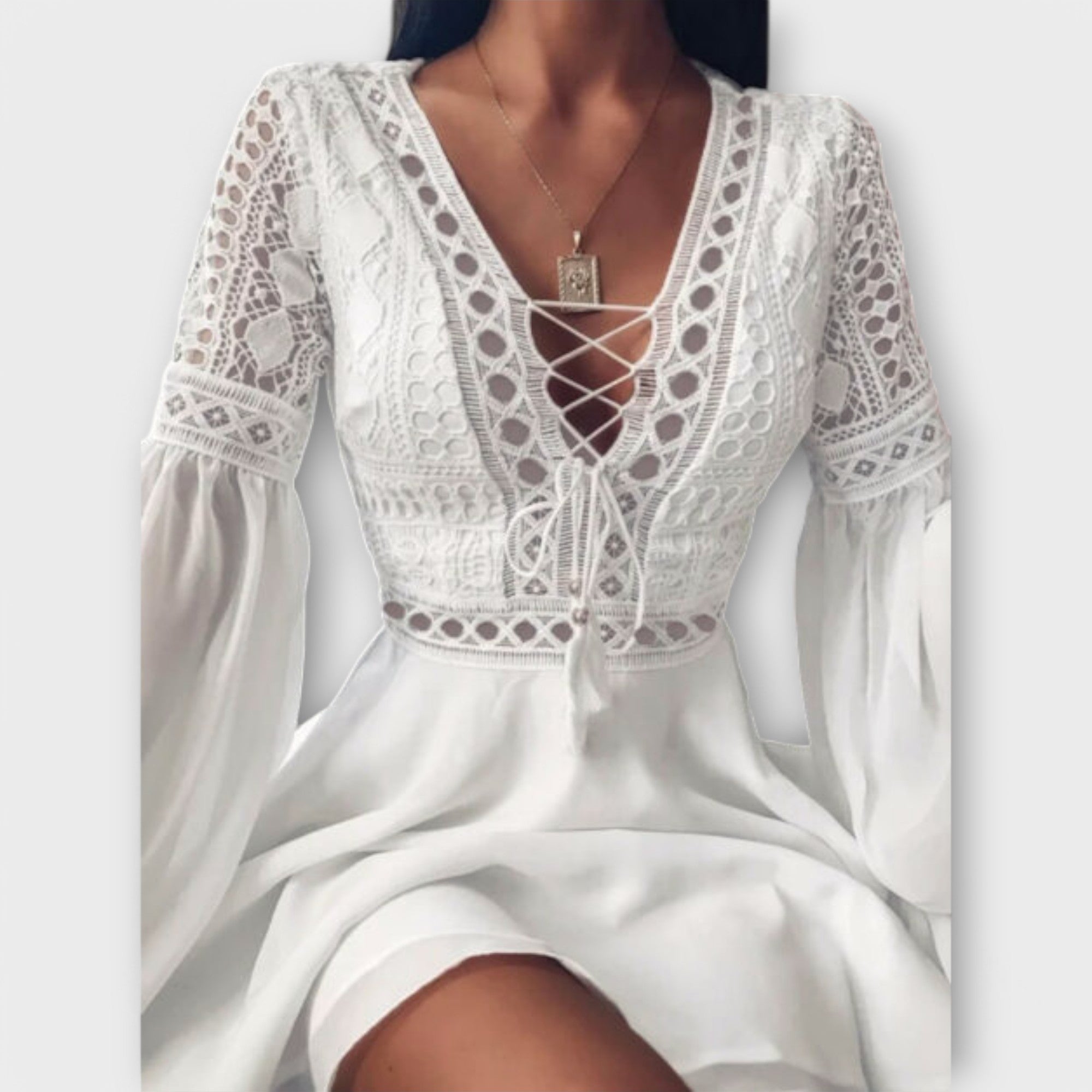 Vestido curto feminino
