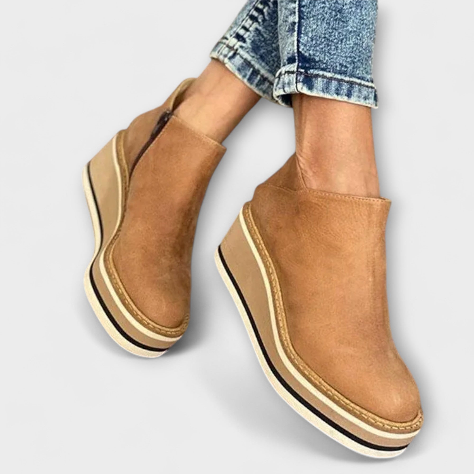 Bota elegante feminino