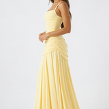 Vestido Maxi Aurélia — Elegância que Valoriza a Silhueta
