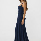 Vestido Maxi Aurélia — Elegância que Valoriza a Silhueta