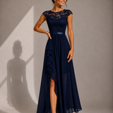 ADRIANA — ELEGÂNCIA ROMÂNTICA PARA MOMENTOS ESPECIAIS