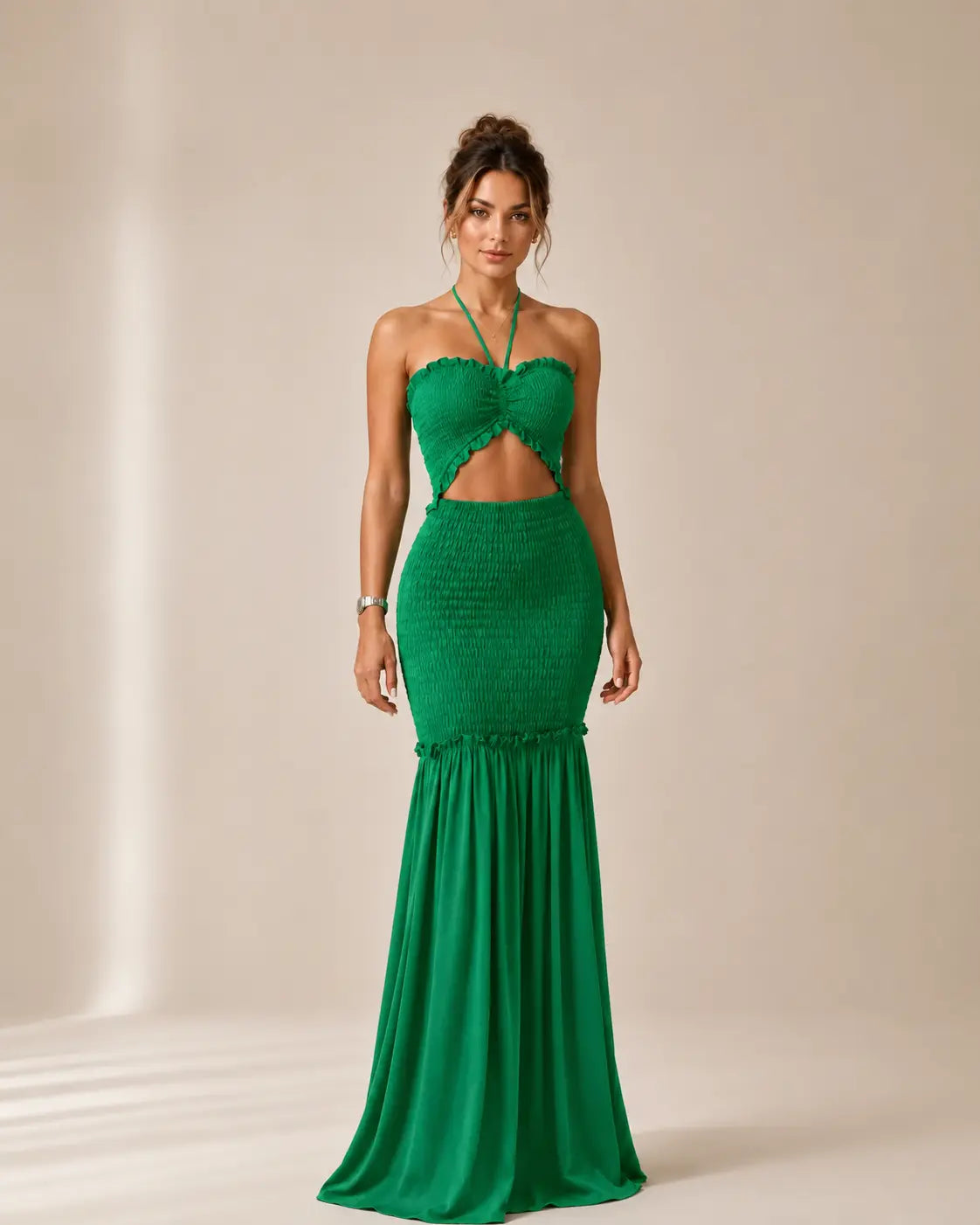 Vestido Alessia – Elegância Fluida com Recorte Frontal