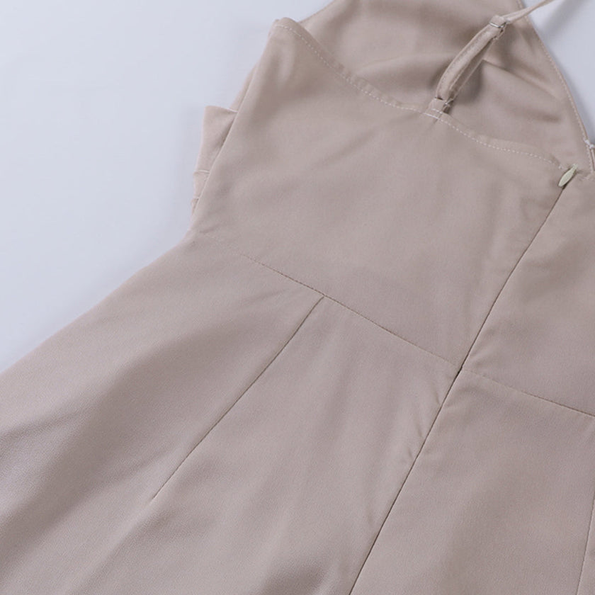 Vestido Sienna — elegância luminosa com cintura marcada