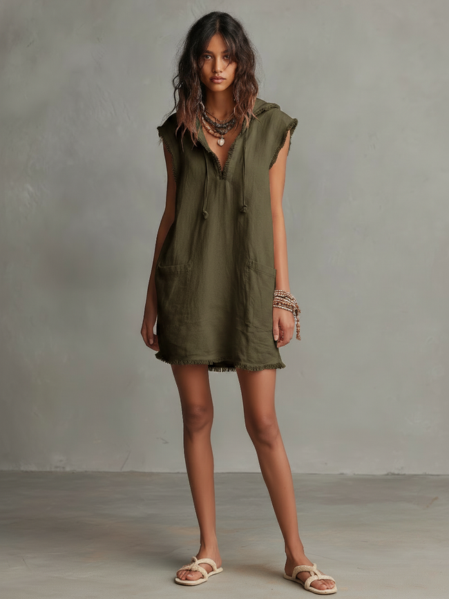 Antonella | Vestido curto leve com capuz