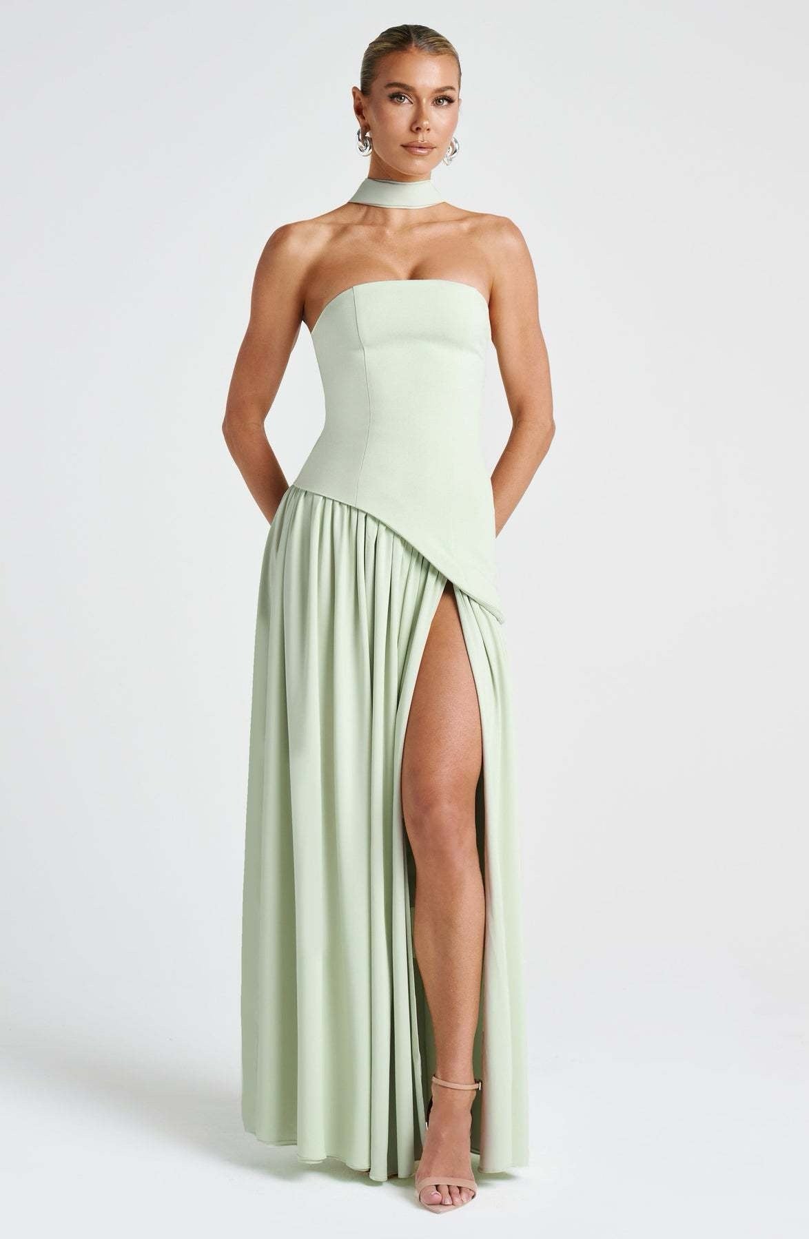 Vestido Longo Sofisticado feminino