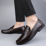 Sapatos em couro verdadeiro masculino