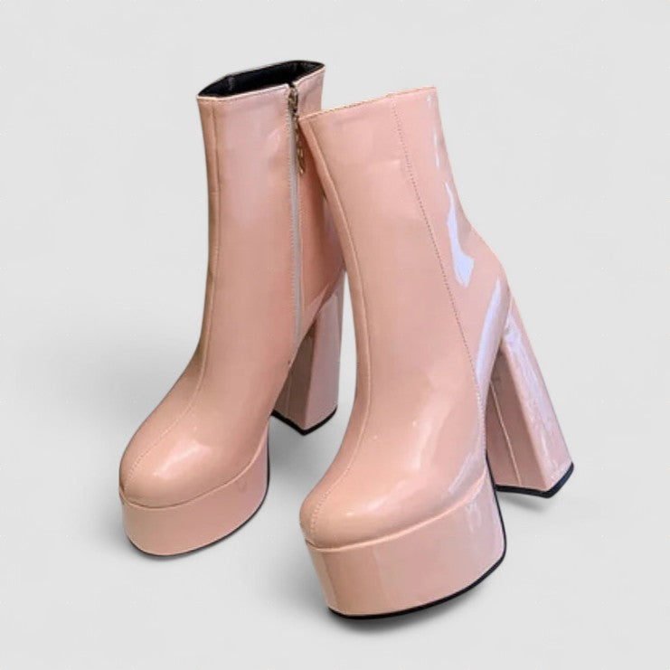Botas com plataforma super alta com charme e confiança feminino