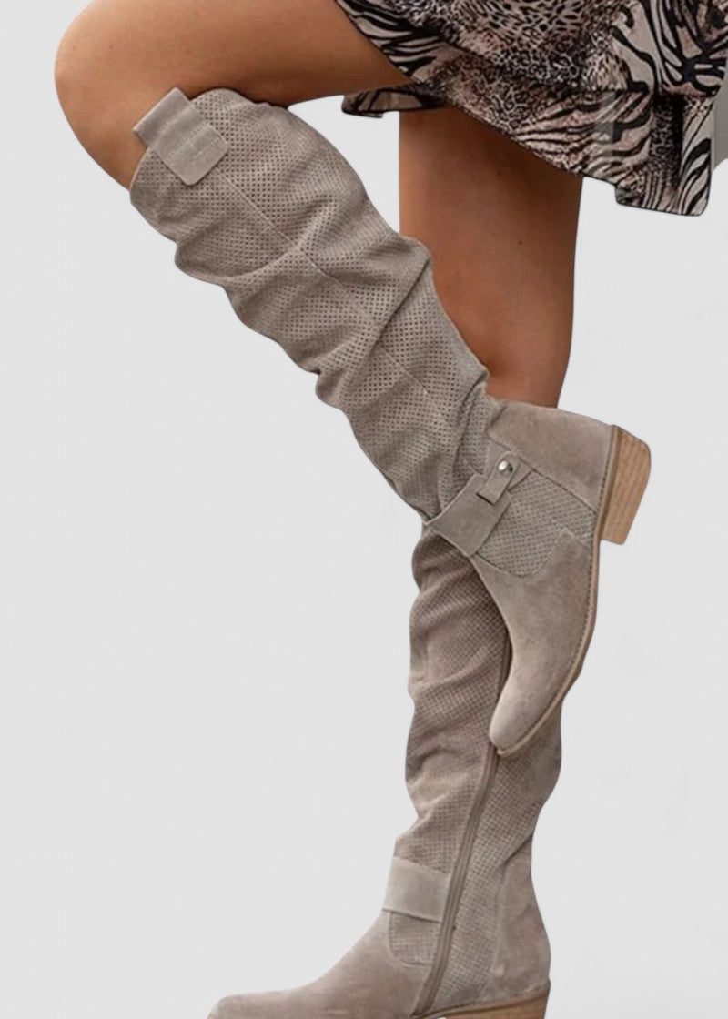 Botas elegantes até ao joelho feminino