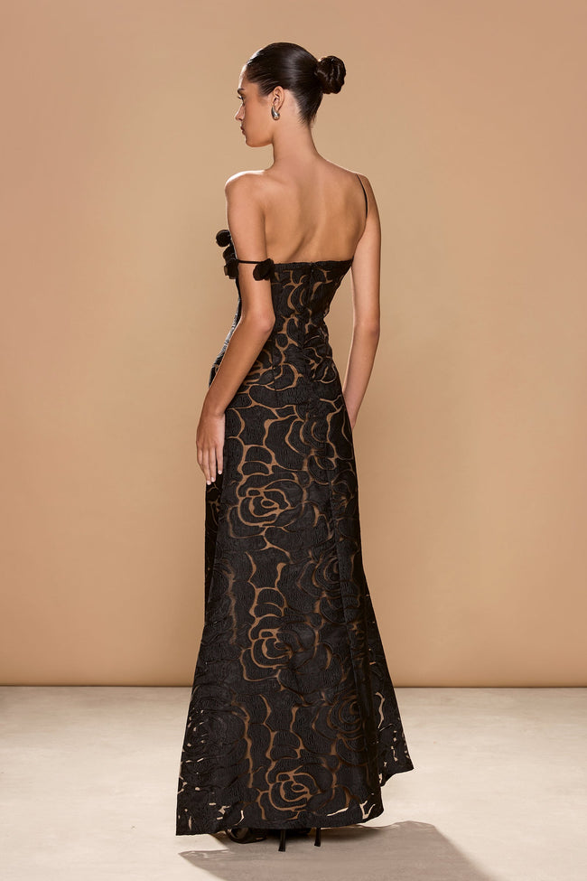 Paloma – Vestido Maxi em Renda Floral