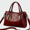 Bolsa de ombro elegante atemporal feminino