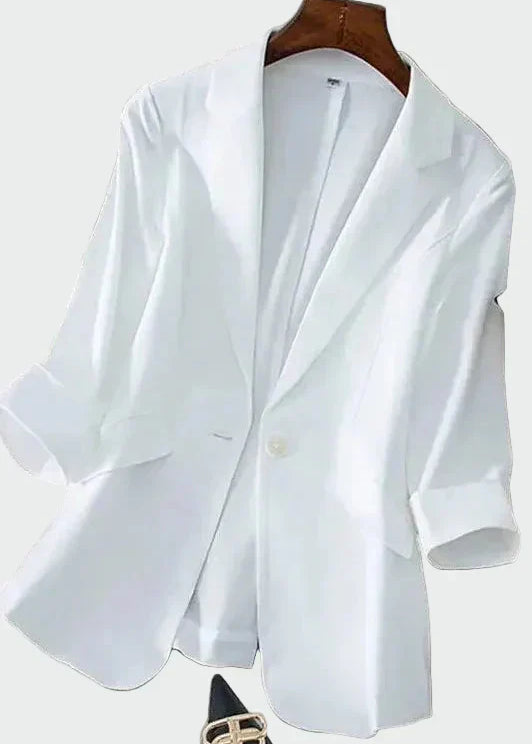 Blazer em linha moderna feminino