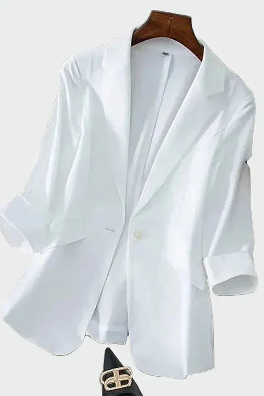 Blazer em linha moderna feminino