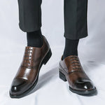 Sapatos Clássicos de fato masculino
