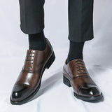 Sapatos Clássicos de fato masculino