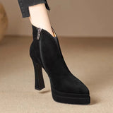 Botas com estilo retro e um toque de modernidade feminino
