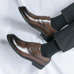 Sapatos Clássicos de fato masculino